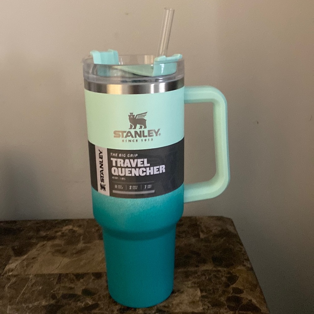 Stanley Adventure Quencher 40oz Tumbler